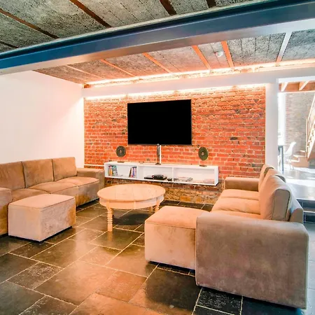 بيت للعطل Liege Near Circuit *