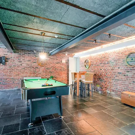 Liege Near Circuit بيت للعطل