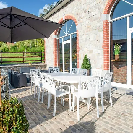 Liege Near Circuit بيت للعطل